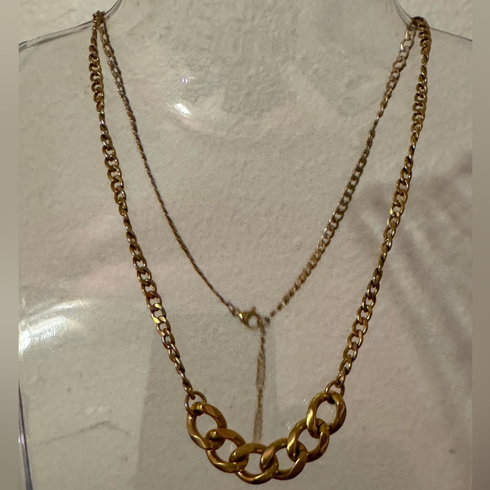 Ellie Vail Gold Chain Necklace